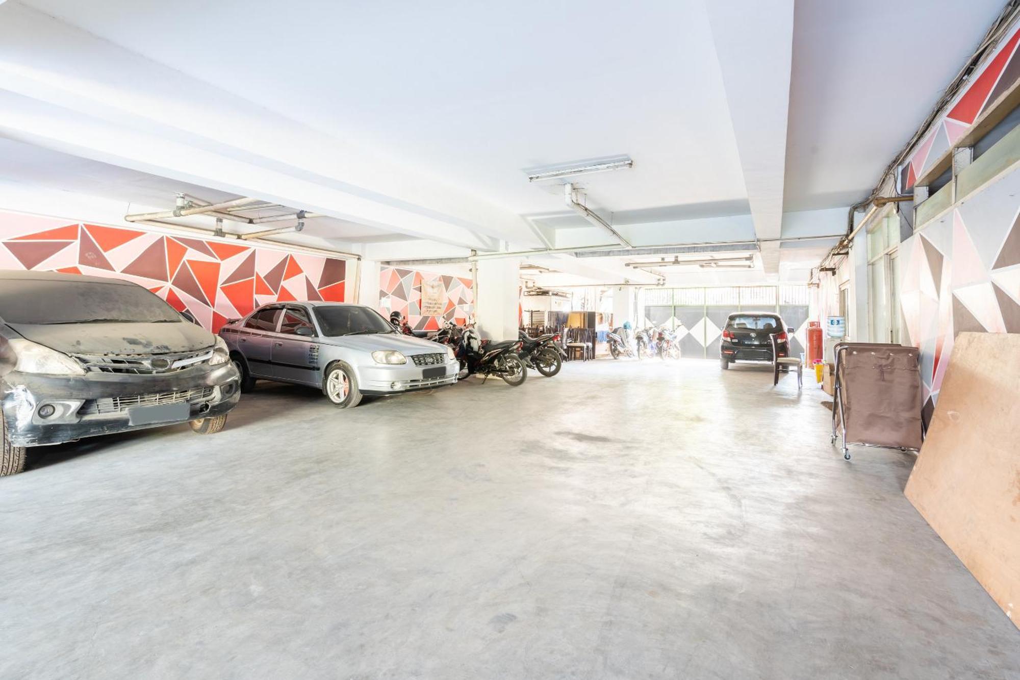מלון סוראבאיה Super Oyo Flagship 91863 Metro House מראה חיצוני תמונה