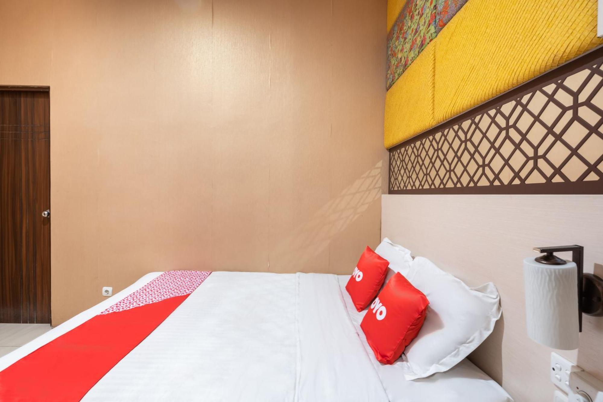 מלון סוראבאיה Super Oyo Flagship 91863 Metro House מראה חיצוני תמונה